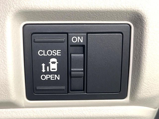 HONDA N BOX 2025 Image 31