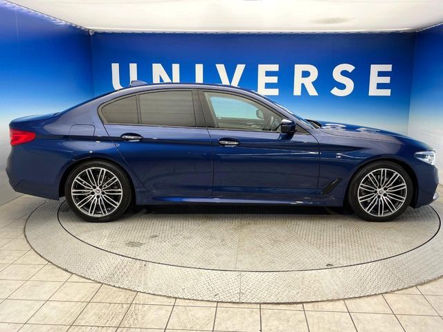 BMW 5SERIES SEDAN 2018 Image 31
