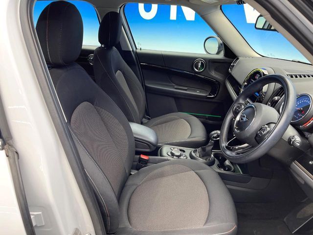 BMW MINI COOPER CROS 2019 Image 31