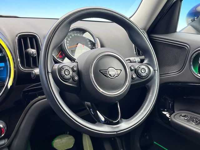 BMW MINI COOPER CROS 2019 Image 31