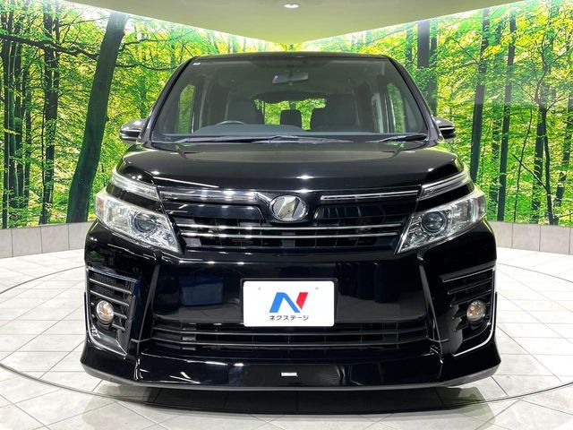TOYOTA VOXY 2015 Image 31