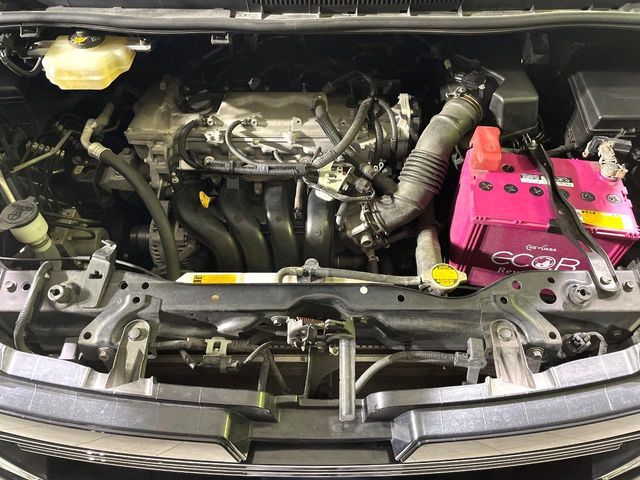 TOYOTA VOXY 2015 Image 31