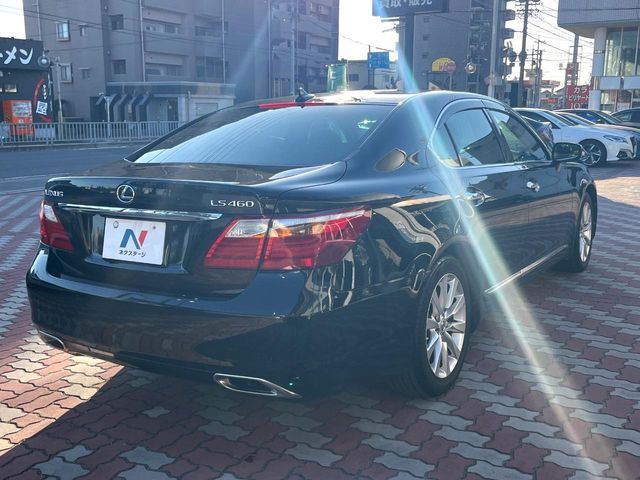 TOYOTA LEXUS LS460 2011 Image 31