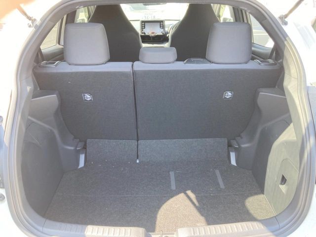 TOYOTA YARIS 2021 Image 31