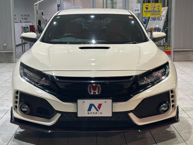 HONDA CIVIC HATCHBACK 2017 Image 31