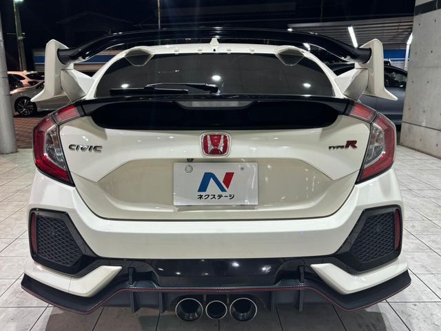 HONDA CIVIC HATCHBACK 2017 Image 31