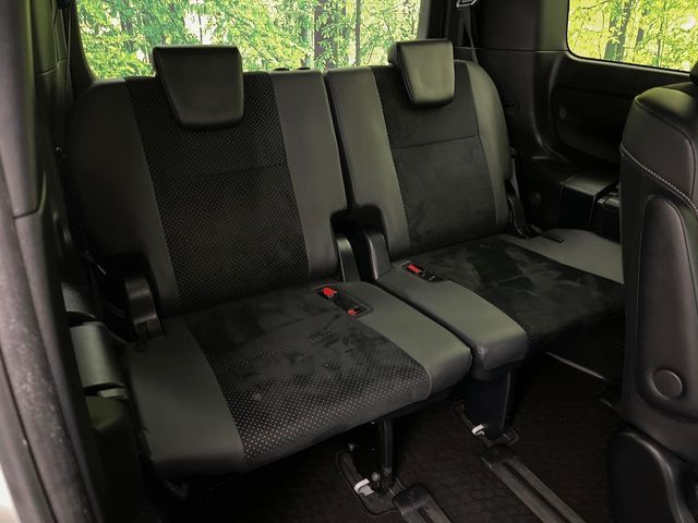 TOYOTA VOXY 2021 Image 31