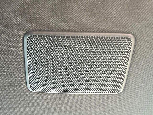 TOYOTA CROWN SEDAN HYBRID 2019 Image 31