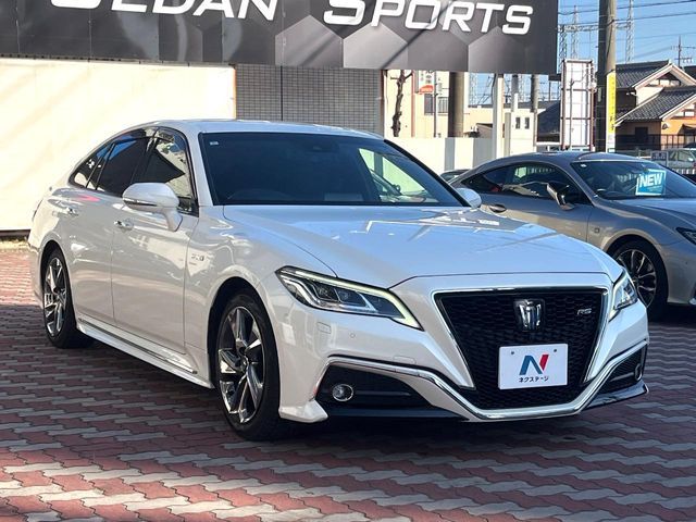 TOYOTA CROWN SEDAN HYBRID 2019 Image 31