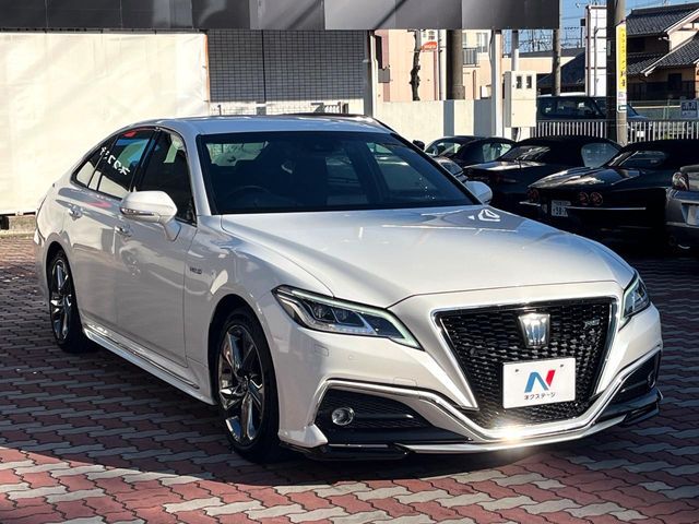 TOYOTA CROWN SEDAN HYBRID 2018 Image 31