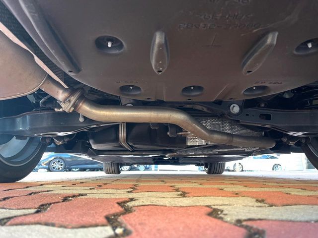 TOYOTA LEXUS ES300H 2019 Image 31