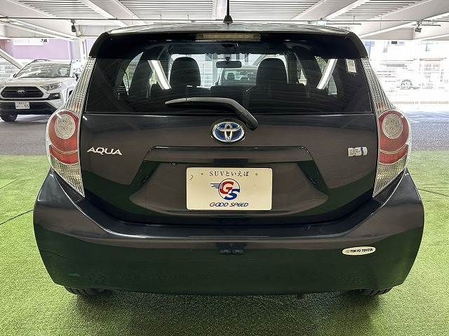 TOYOTA AQUA 2012 Image 31