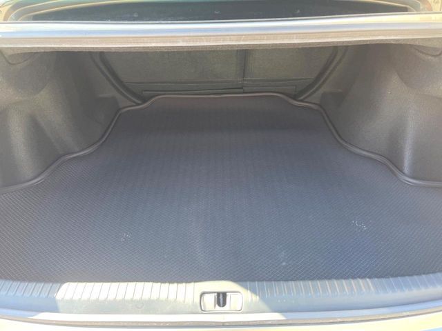 TOYOTA LEXUS RC300 2019 Image 31