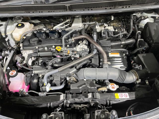 TOYOTA SIENTA HYBRID 2023 Image 31