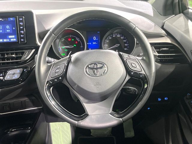 TOYOTA C-HR 2019 Image 31