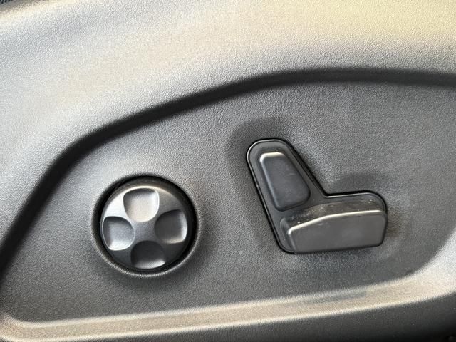 JEEP COMMANDER 2024 Image 31