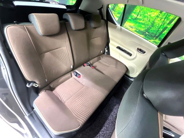 TOYOTA AQUA 2013 Image 31