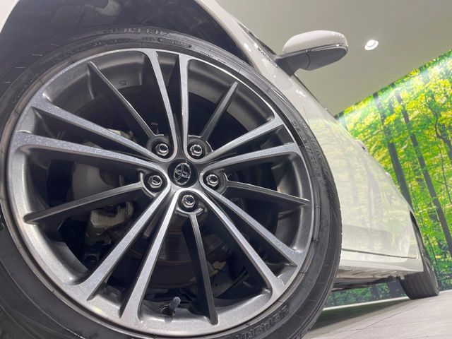 TOYOTA PRIUS 2019 Image 31