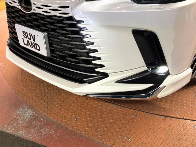 TOYOTA LEXUS RX350H 2023 Image 31