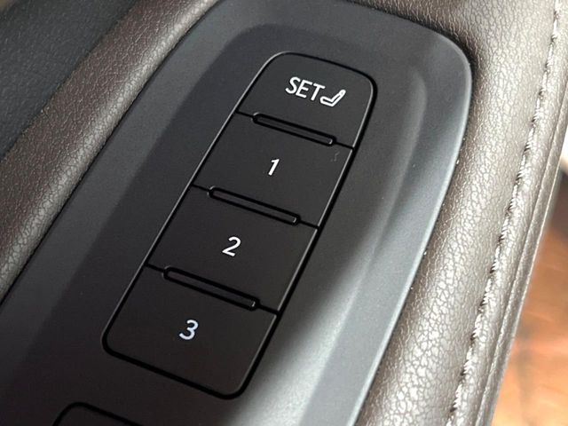 TOYOTA LEXUS RX350H 2023 Image 31