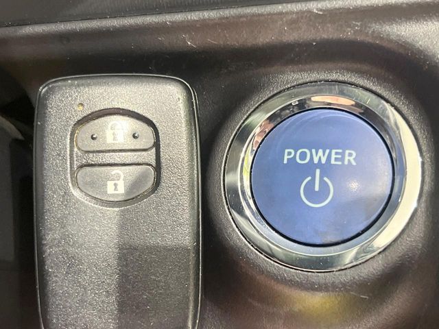 TOYOTA AQUA 2016 Image 31