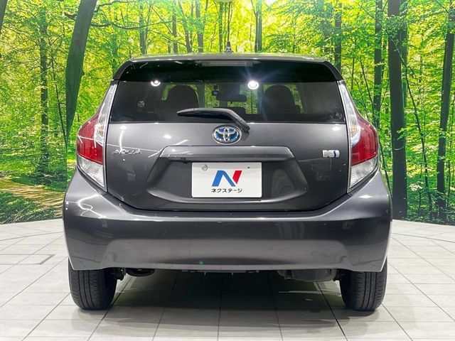 TOYOTA AQUA 2016 Image 31