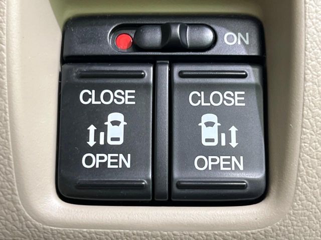 HONDA N BOX 2013 Image 31