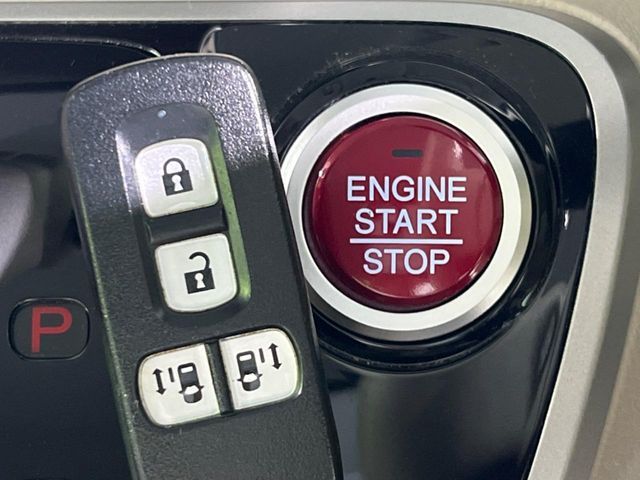 HONDA N BOX 2013 Image 31