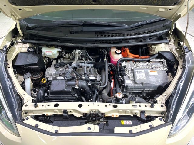 TOYOTA AQUA 2018 Image 31