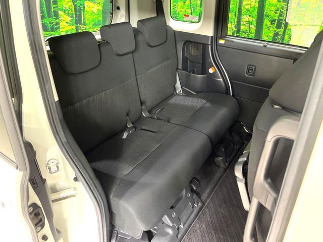 TOYOTA TANK 2017 Image 31