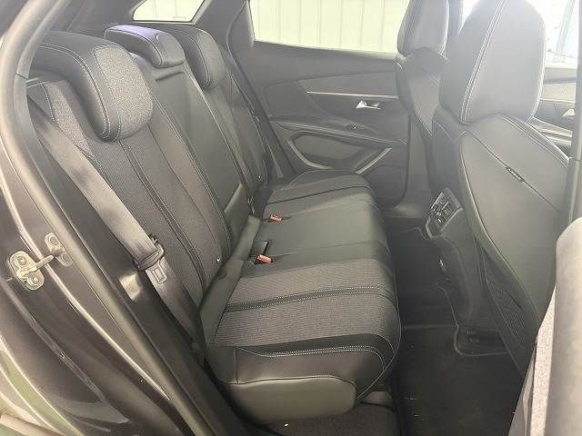 PEUGEOT 3008 2021 Image 31