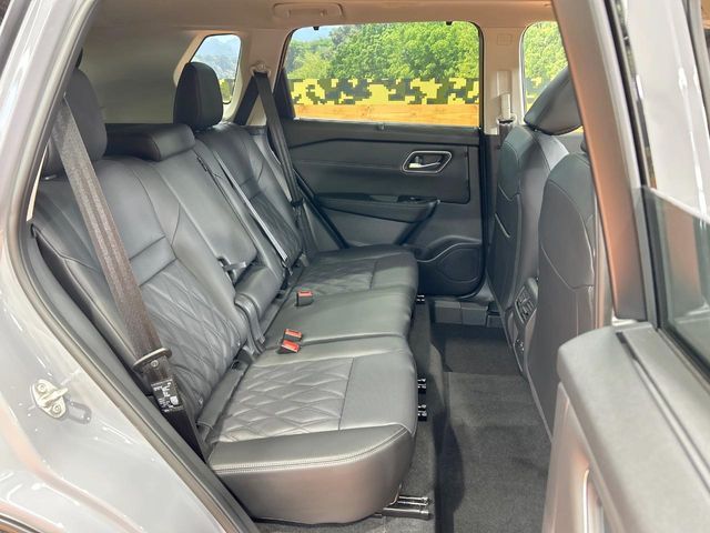 NISSAN X-TRAIL HYBRID 4WD 2026 Image 31