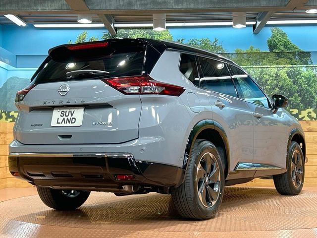 NISSAN X-TRAIL HYBRID 4WD 2026 Image 31