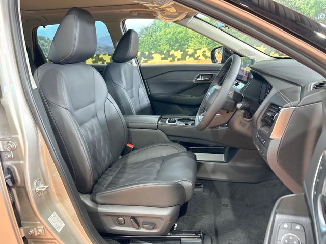 NISSAN X-TRAIL HYBRID 4WD 2026 Image 31