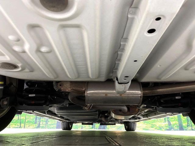 TOYOTA NOAH 2016 Image 31