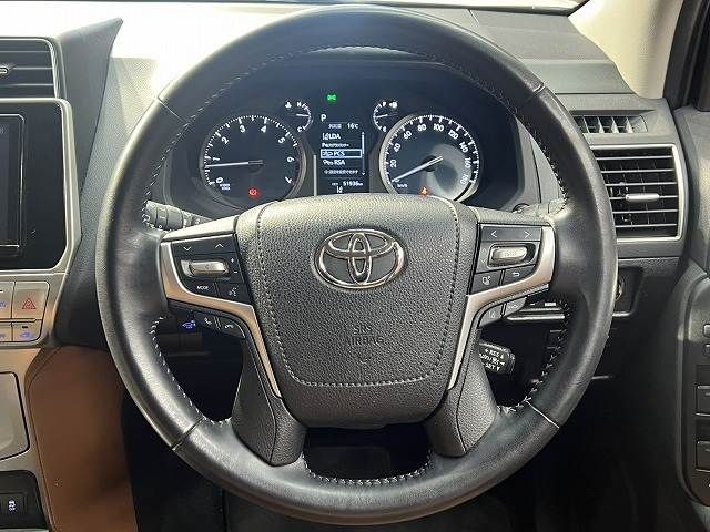 TOYOTA LANDCRUISER PRADO 2021 Image 31