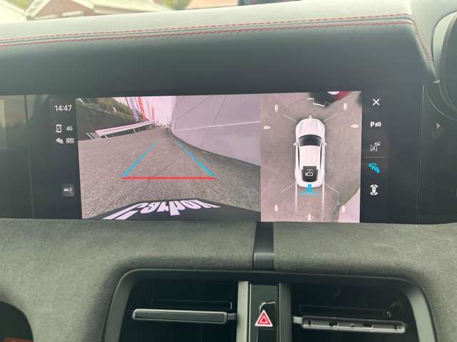 PORSCHE TAYCAN 2022 Image 31