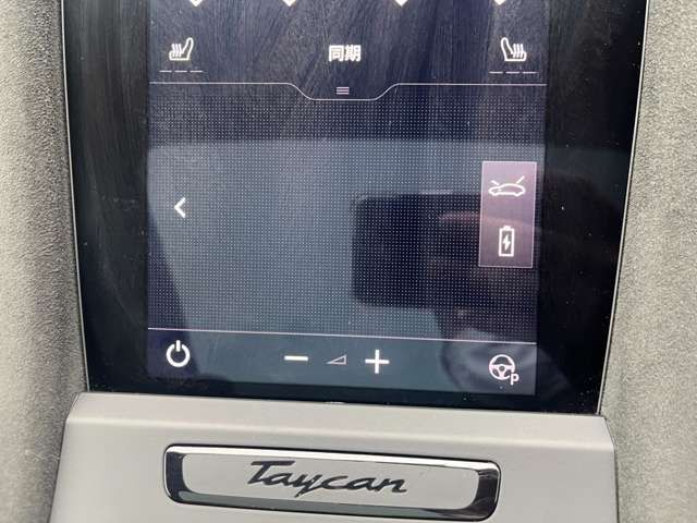 PORSCHE TAYCAN 2022 Image 31