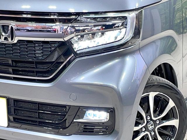 HONDA N BOX CUSTOM 2019 Image 31