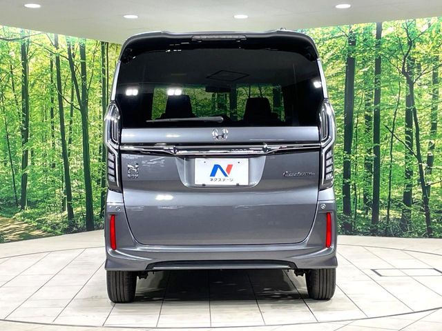 HONDA N BOX CUSTOM 2019 Image 31