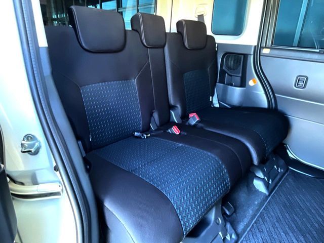 TOYOTA ROOMY 4WD 2021 Image 31