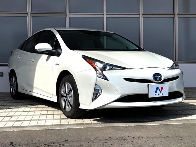 TOYOTA PRIUS 4WD 2016 Image 31