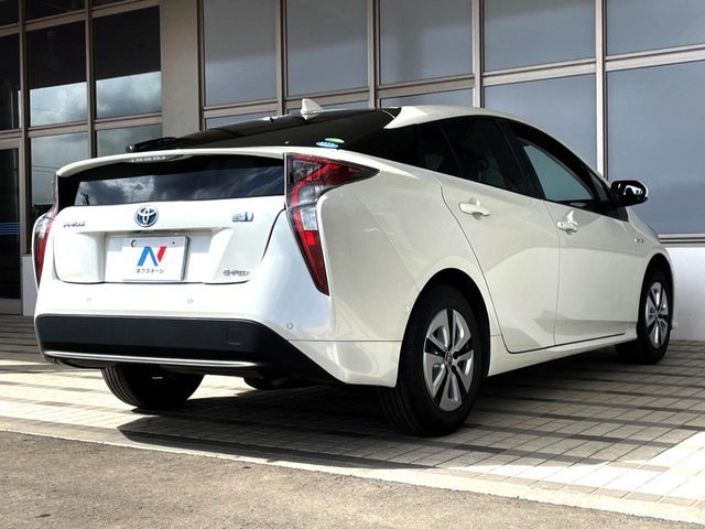 TOYOTA PRIUS 4WD 2016 Image 31