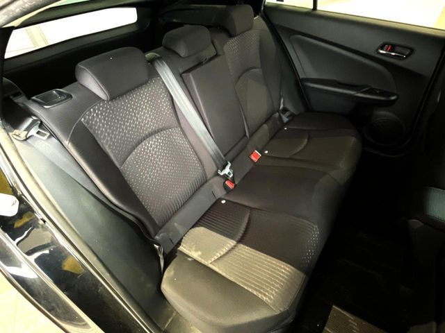 TOYOTA PRIUS 4WD 2017 Image 31