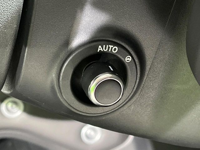 ROVER DEFENDER 2025 Image 31