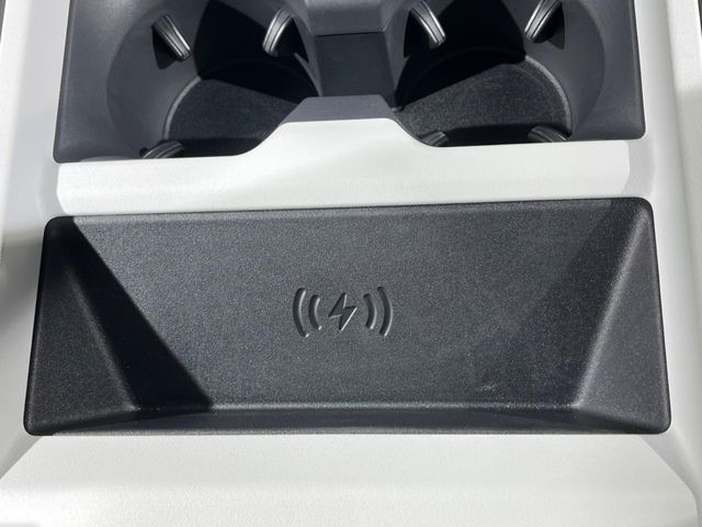 ROVER DEFENDER 2025 Image 31