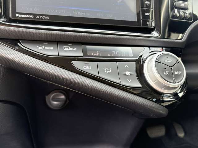 TOYOTA AQUA 2015 Image 31