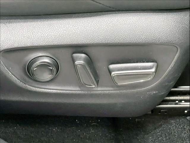 TOYOTA HARRIER 2WD 2021 Image 31