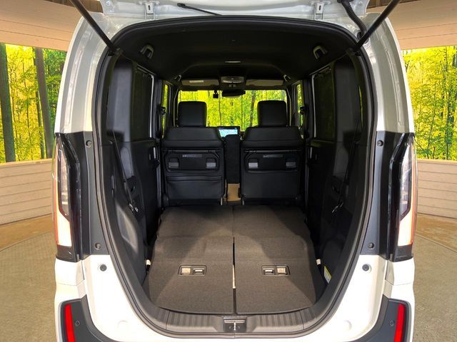 HONDA N BOX CUSTOM 2024 Image 31