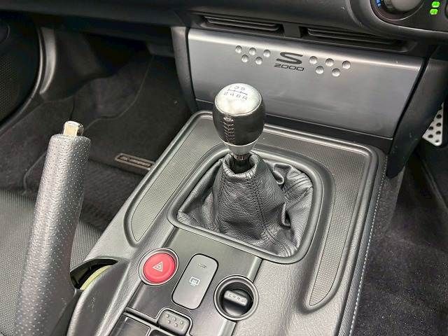 HONDA S2000 2008 Image 31